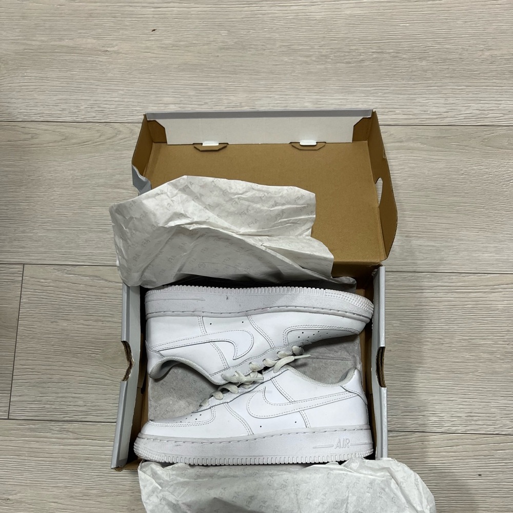 Nike Air Force 1